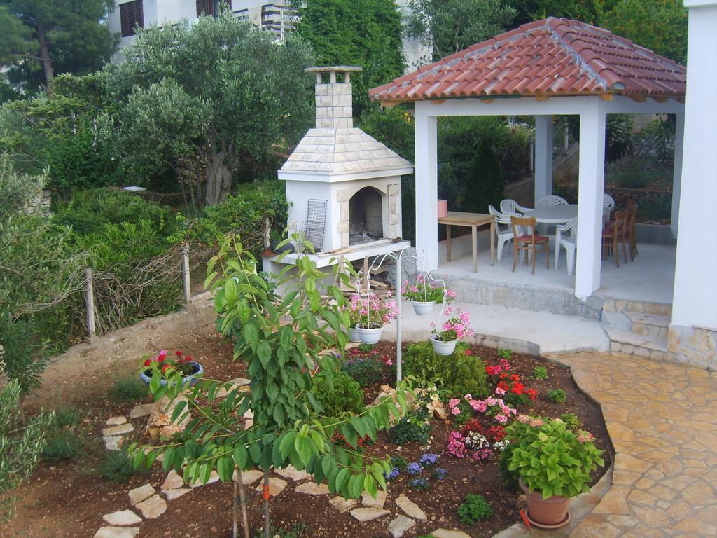 Apartments Iva Alla Трогир Екстериор снимка