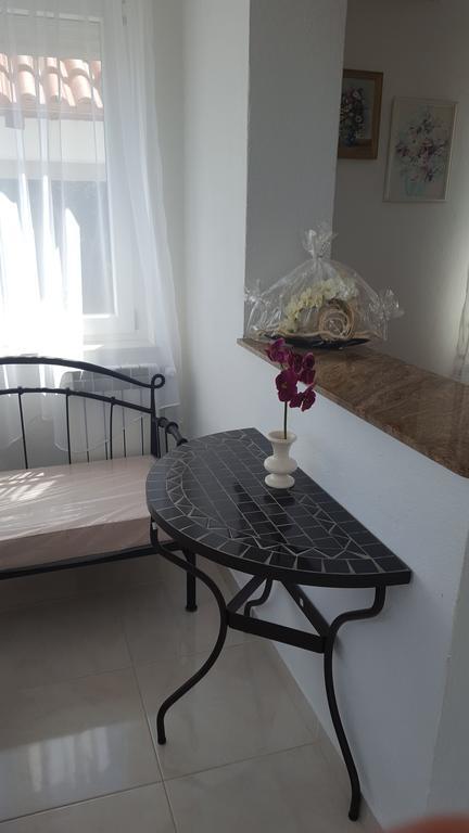 Apartments Iva Alla Трогир Екстериор снимка