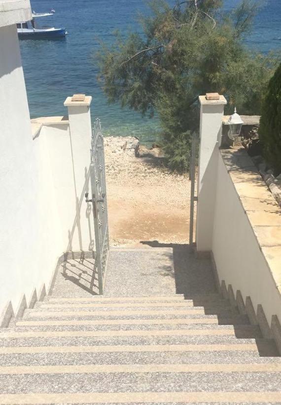 Apartments Iva Alla Трогир Екстериор снимка